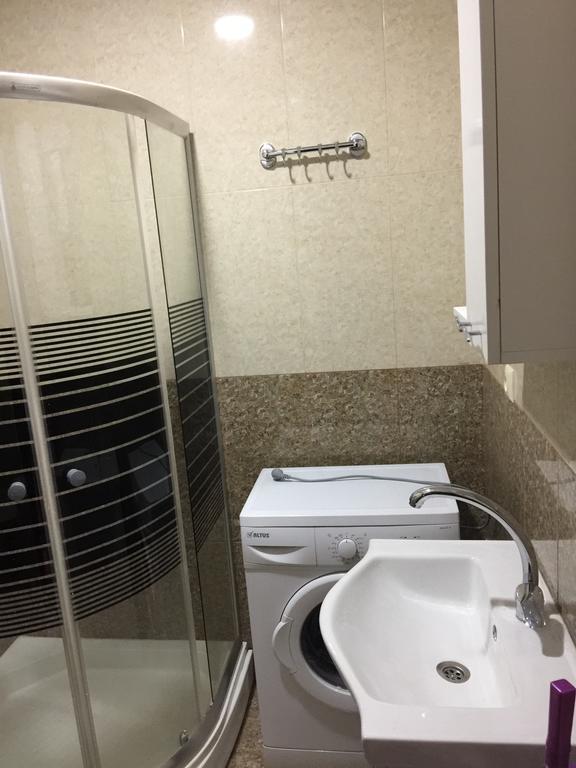 Apartment Maho Batumi Exterior foto